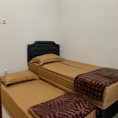 Guest House / Homestay Bukit Mutiara Residence Ngingas Zewnętrze zdjęcie